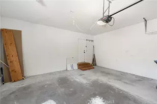 2211 Oak St, Santa Ana, CA 92707 - Photo 21