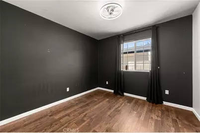 2211 Oak Street, Santa Ana, CA 92707 - Photo 15