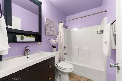 2211 Oak Street, Santa Ana, CA 92707 - Photo 17