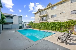 8801 Independence, Canoga Park, CA 91304 - Photo 21