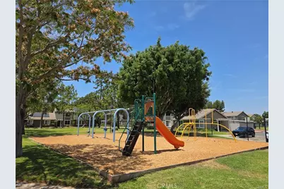11043 Sherman Way, Stanton, CA 90680 - Photo 27