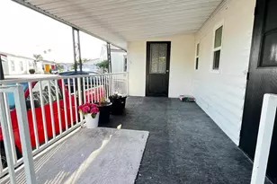 2191 Harbor Blvd, Costa Mesa, CA 92627 - Photo 9