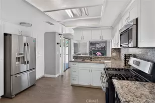 1554 W Via Bello Dr, Rialto, CA 92377 - Photo 9