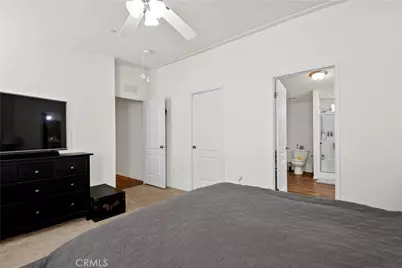 32490 Crescent Avenue, Lake Elsinore, CA 92530 - Photo 11