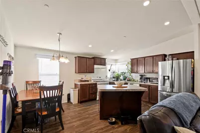 32490 Crescent Avenue, Lake Elsinore, CA 92530 - Photo 5