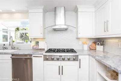 8505 E Meadowridge, Anaheim Hills, CA 92808 - Photo 19
