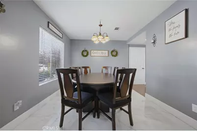 5232 Katrina, Palmdale, CA 93552 - Photo 7