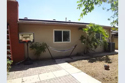 9116 Amber Court, Fontana, CA 92335 - Photo 19