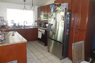 9116 Amber Ct, Fontana, CA 92335 - Photo 7