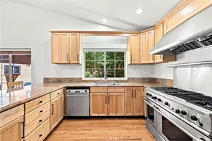 1371 La Crescenta, Big Bear City, CA 92314 - Photo 7