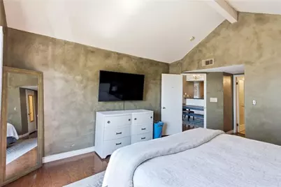 384 Redondo #401, Long Beach, CA 90814 - Photo 19