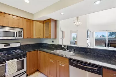 384 Redondo #401, Long Beach, CA 90814 - Photo 15