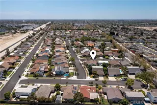 10621 Semora, Cerritos, CA 90703 - Photo 3