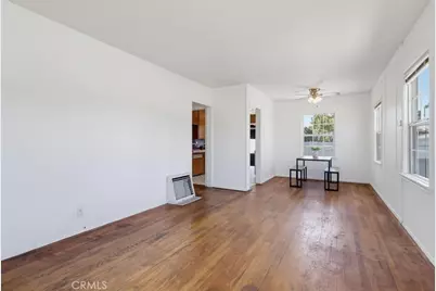 3425 Gale, Long Beach, CA 90810 - Photo 9