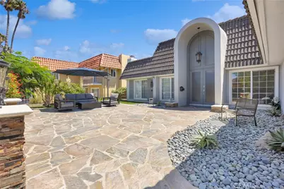 6380 E Bixby Hill, Long Beach, CA 90815 - Photo 7