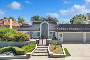 6380 E Bixby Hill, Long Beach, CA 90815 - Photo 1