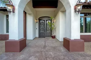 21977 Paseo Chico, Murrieta, CA 92562 - Photo 5