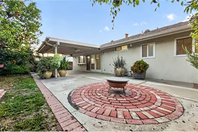 814 E 21st, Santa Ana, CA 92706 - Photo 11