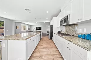 26165 Plumcot Dr, Corona, CA 92883 - Photo 9