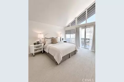 10230 Autumn Leaf, Los Angeles, CA 90077 - Photo 25
