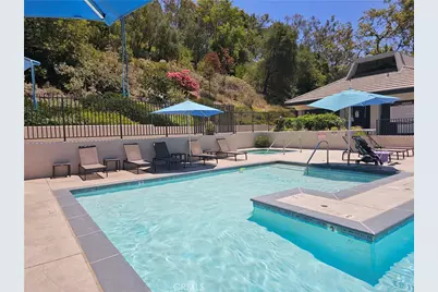 10230 Autumn Leaf, Los Angeles, CA 90077 - Photo 9