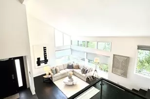 10230 Autumn Leaf, Los Angeles, CA 90077 - Photo 3