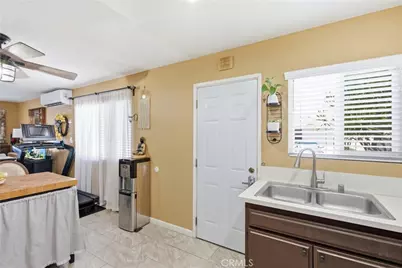 23500 Maribel, Carson, CA 90745 - Photo 9