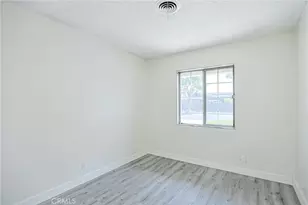 15261 Columbia, Huntington Beach, CA 92647 - Photo 9