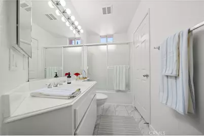 8086 E Venice, Anaheim, CA 92808 - Photo 25