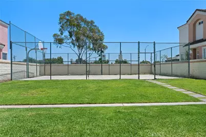 12641 Antigua Court, Lynwood, CA 90262 - Photo 29