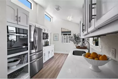 119 2nd Street, Seal Beach, CA 90740 - Photo 17