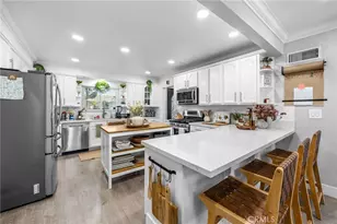 1745 W Bowling, Anaheim, CA 92804 - Photo 19