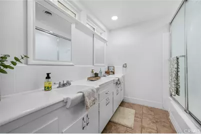 1745 W Bowling, Anaheim, CA 92804 - Photo 41