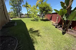 2364 Amelia Ct, Signal Hill, CA 90755 - Photo 7
