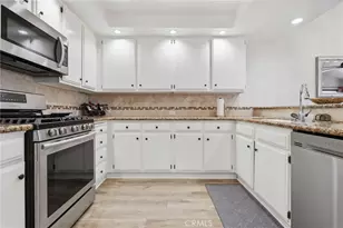16512 Blackbeard, Huntington Beach, CA 92649 - Photo 5
