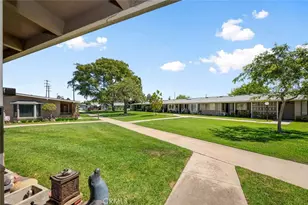 1271 Kenwood Ln, Seal Beach, CA 90740 - Photo 5