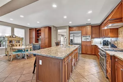 1407 Williamsburg St Street, Tustin, CA 92782 - Photo 7