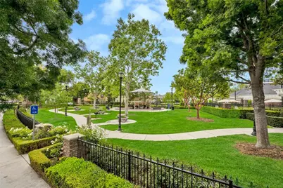 1407 Williamsburg St Street, Tustin, CA 92782 - Photo 29