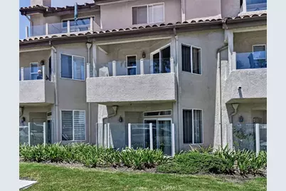 1400 Pacific Coast Hwy #103, Huntington Beach, CA 92648 - Photo 5