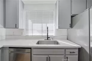 2915 E 60th Pl, Huntington Park, CA 90255 - Photo 13