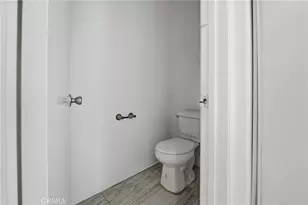 2915 E 60th Pl, Huntington Park, CA 90255 - Photo 29
