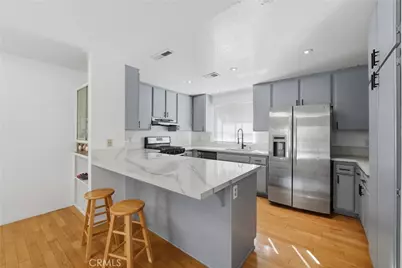 2915 E 60th Pl #A, Huntington Park, CA 90255 - Photo 11