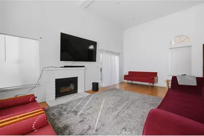 2915 E 60th Pl #A, Huntington Park, CA 90255 - Photo 5