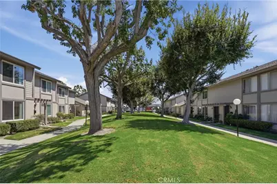 531 W Alton #B, Santa Ana, CA 92707 - Photo 5