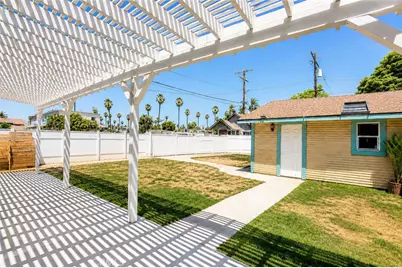 117 E Sycamore, Anaheim, CA 92805 - Photo 11