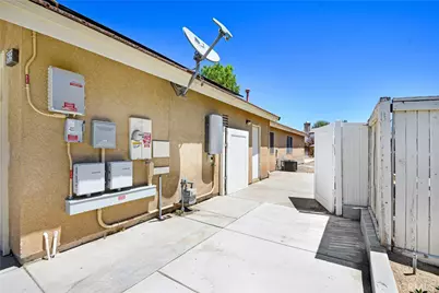 1639 Apapas, San Jacinto, CA 92583 - Photo 23