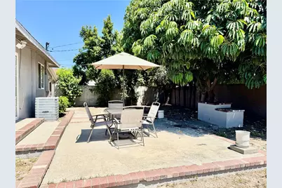 1906 W Kenoak Drive, West Covina, CA 91790 - Photo 27