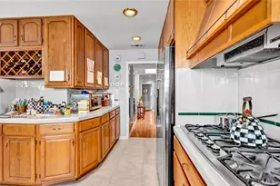 1329 W Park Ln, Santa Ana, CA 92706 - Photo 9