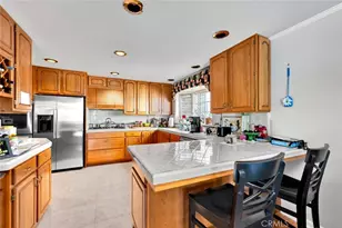 1329 W Park Ln, Santa Ana, CA 92706 - Photo 11