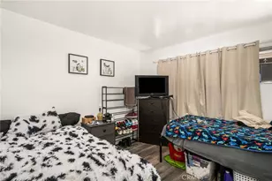15613 S Visalia, Compton, CA 90220 - Photo 25